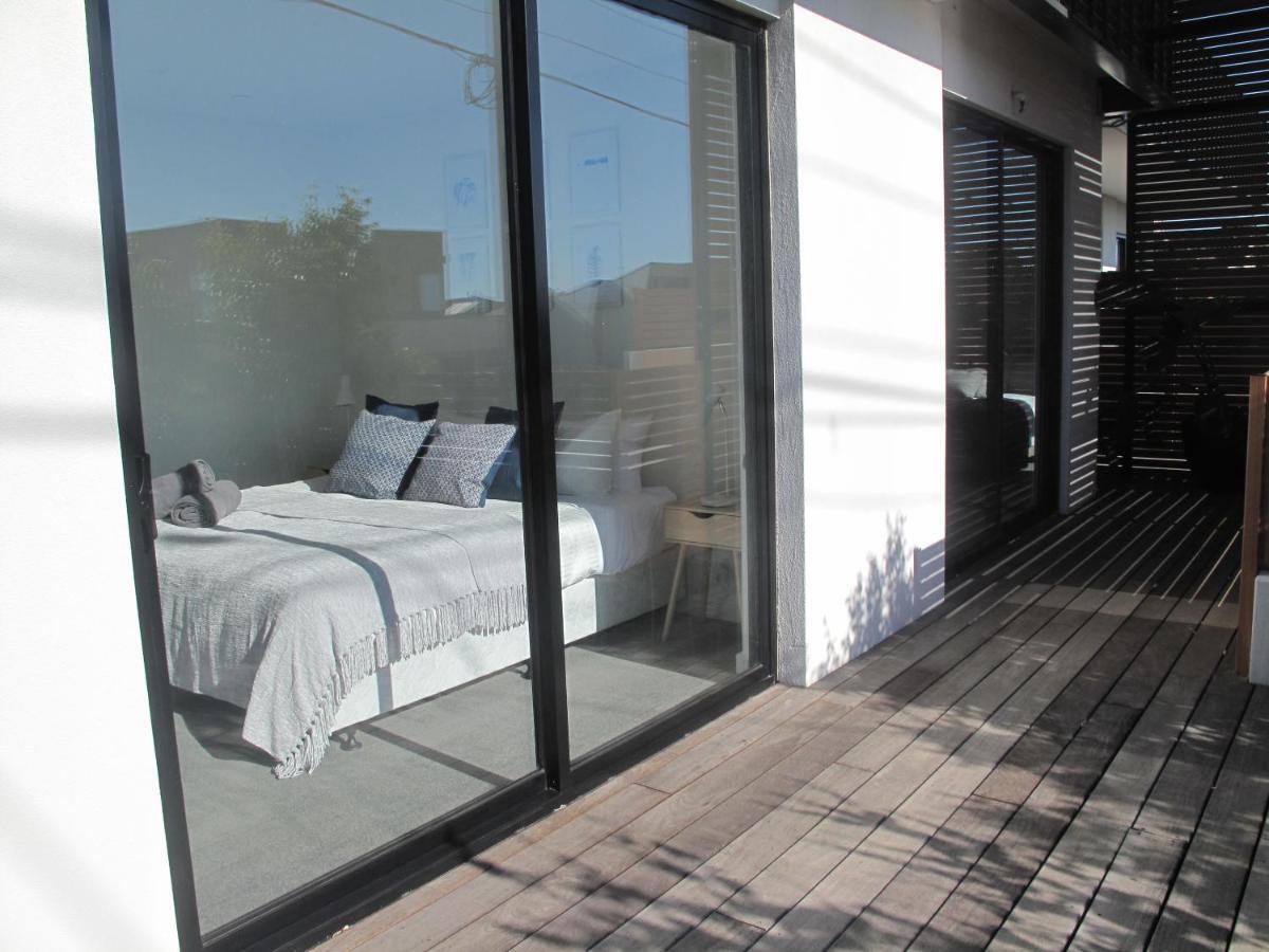 Modern 3 Bedroom Apt With Free Parking, Netflix, Wifi & Welcome Wine By Bnb Pro Melburne Exterior foto