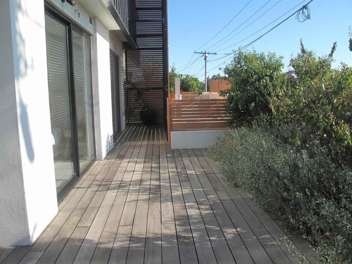 Modern 3 Bedroom Apt With Free Parking, Netflix, Wifi & Welcome Wine By Bnb Pro Melburne Exterior foto