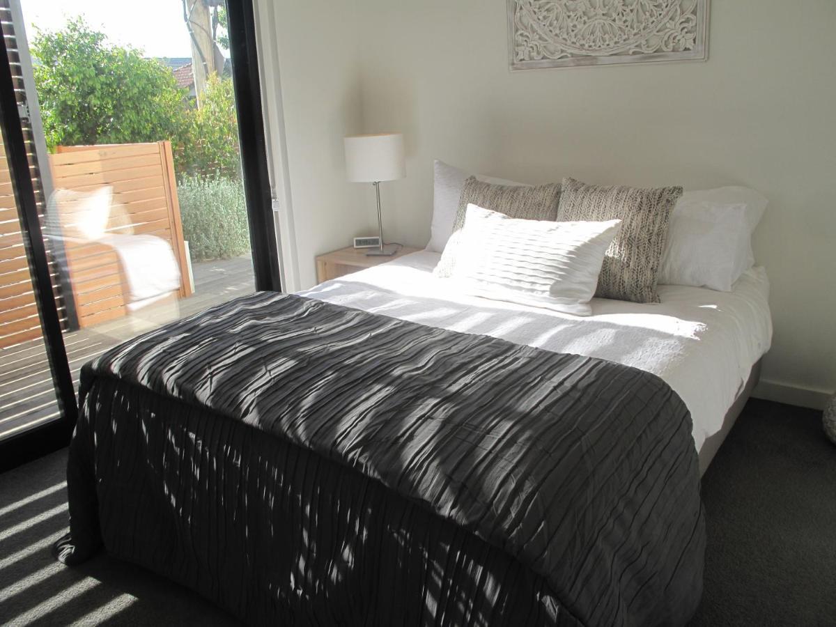 Modern 3 Bedroom Apt With Free Parking, Netflix, Wifi & Welcome Wine By Bnb Pro Melburne Exterior foto